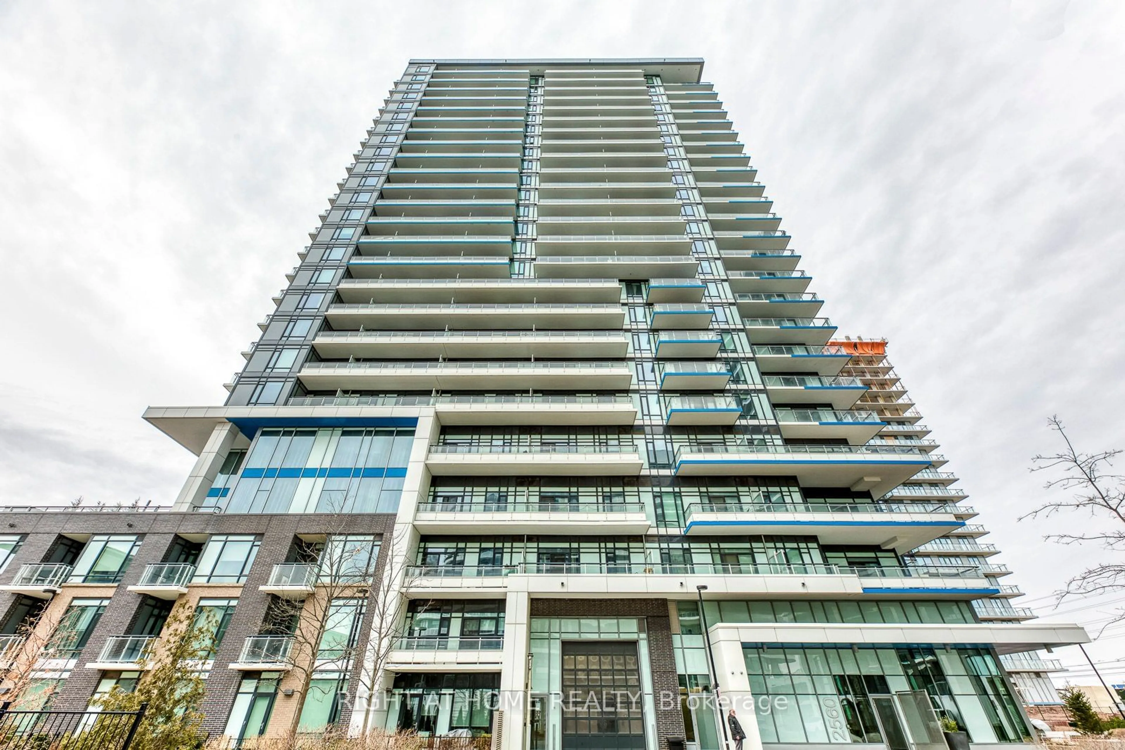 Unknown for 2560 Eglinton Ave #610, Mississauga Ontario L5M 0Y3