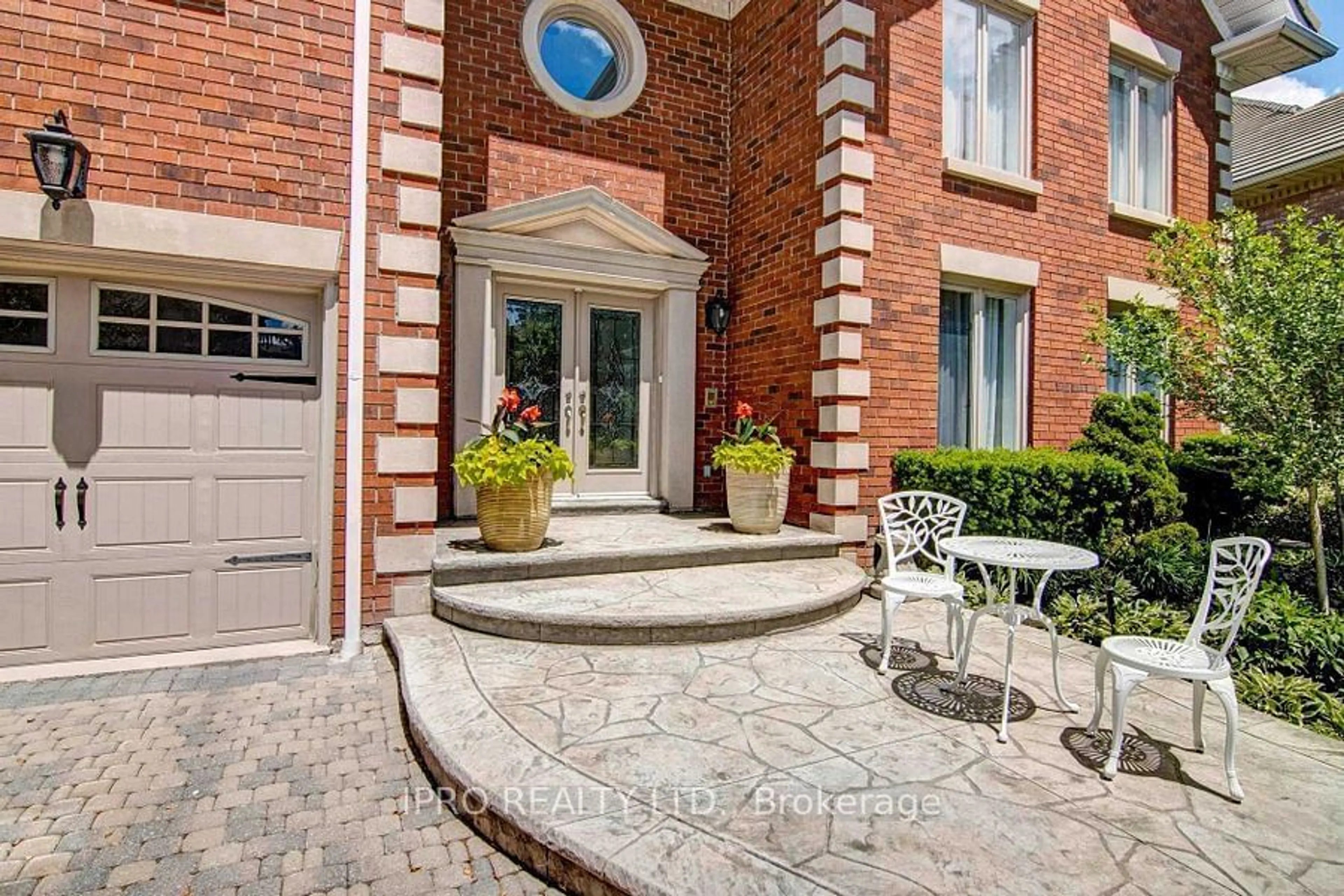 Home with brick exterior material, street for 2215 Rosegate Dr, Mississauga Ontario L5M 5A5