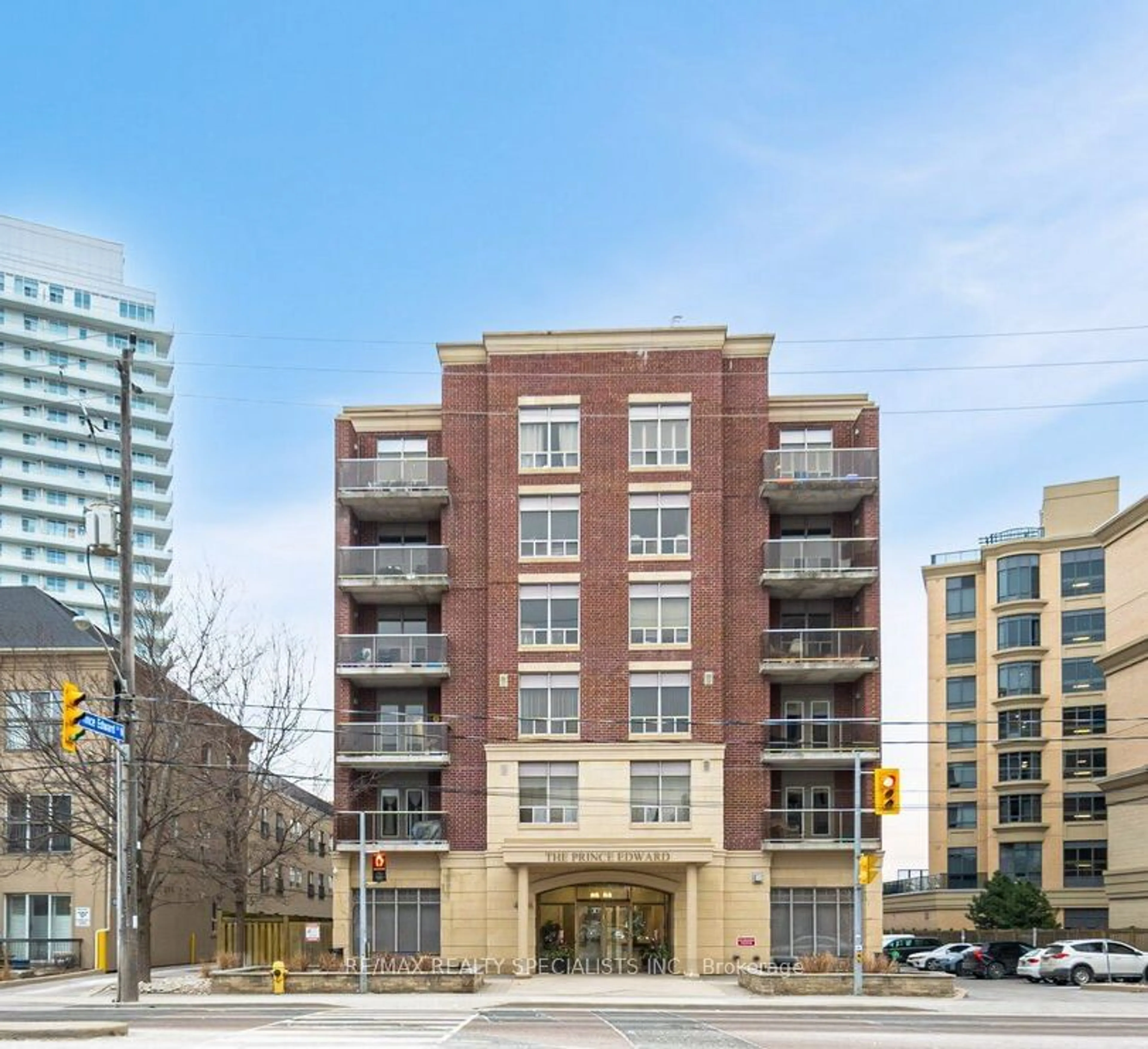 Home with brick exterior material, building for 4196 Dundas St #309, Toronto Ontario M8X 0A3