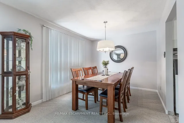 Additional property image - 984 Easterbrook Ave