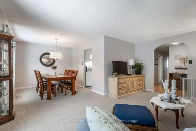 Additional property image - 984 Easterbrook Ave