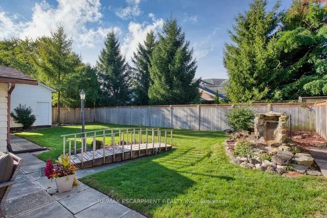 Additional property image - 984 Easterbrook Ave
