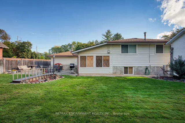 Additional property image - 984 Easterbrook Ave