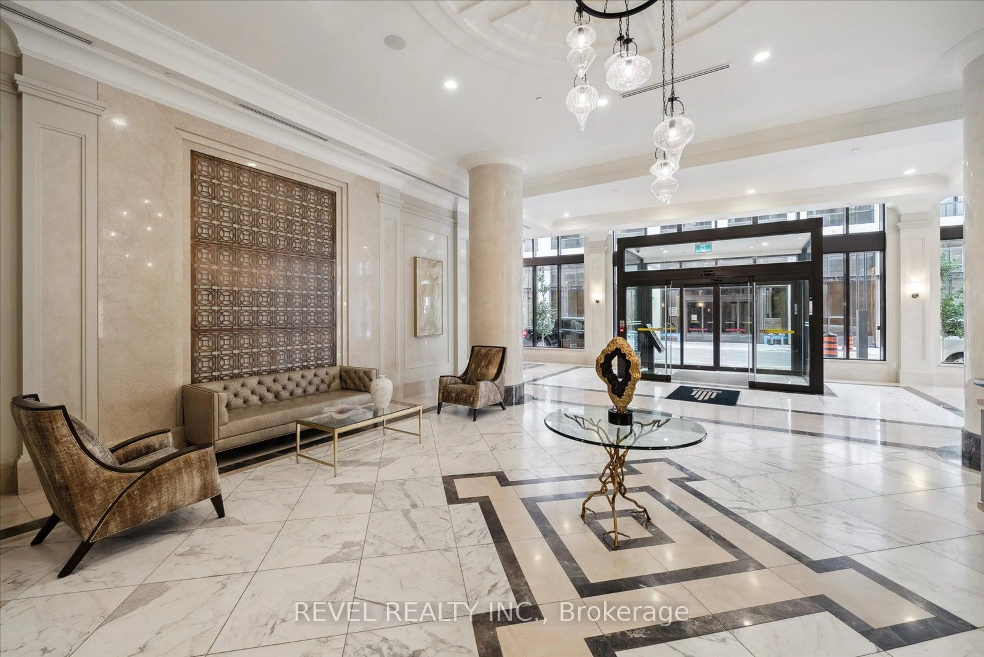 Lobby for 36 Elm Dr #2209, Mississauga Ontario L5B 0N3