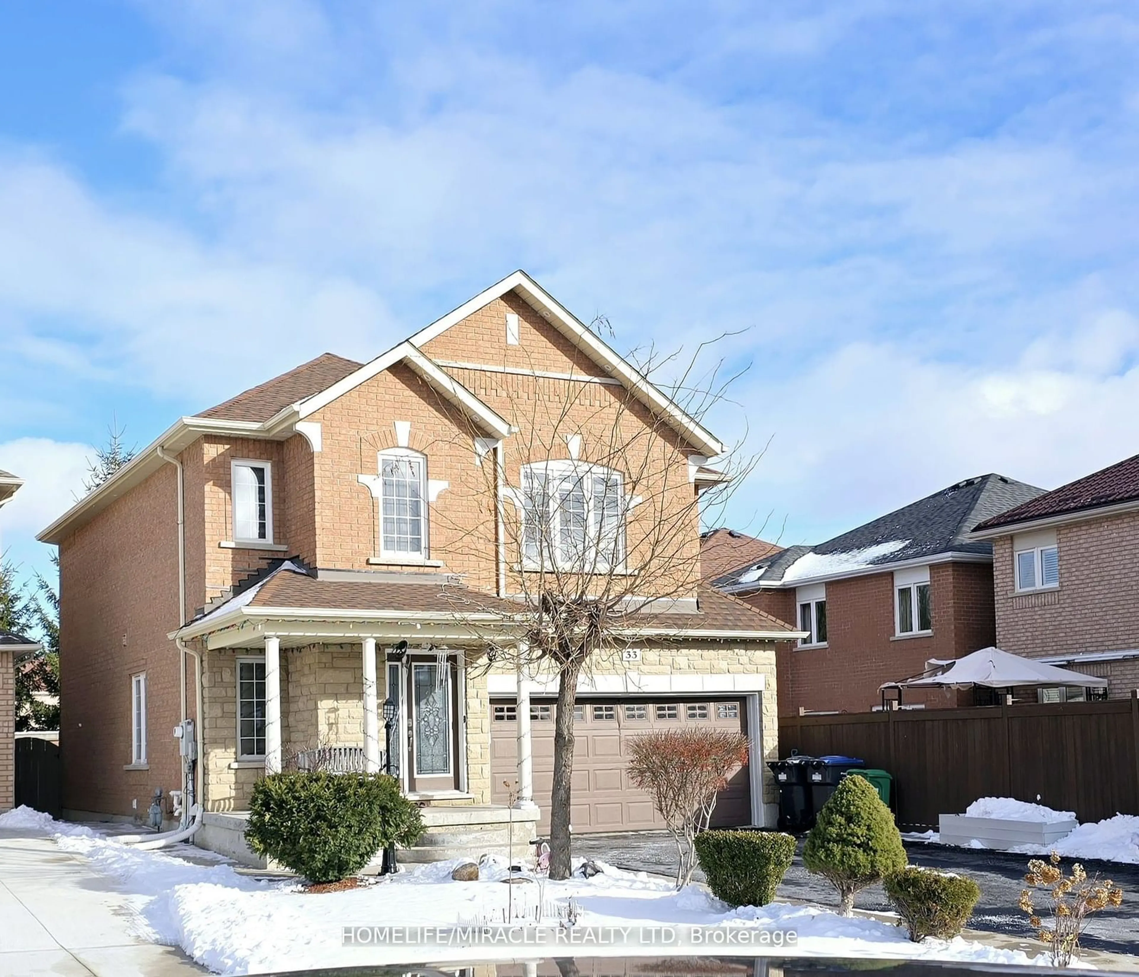 Home with brick exterior material, street for 33 Atira Ave, Brampton Ontario L7A 3V1