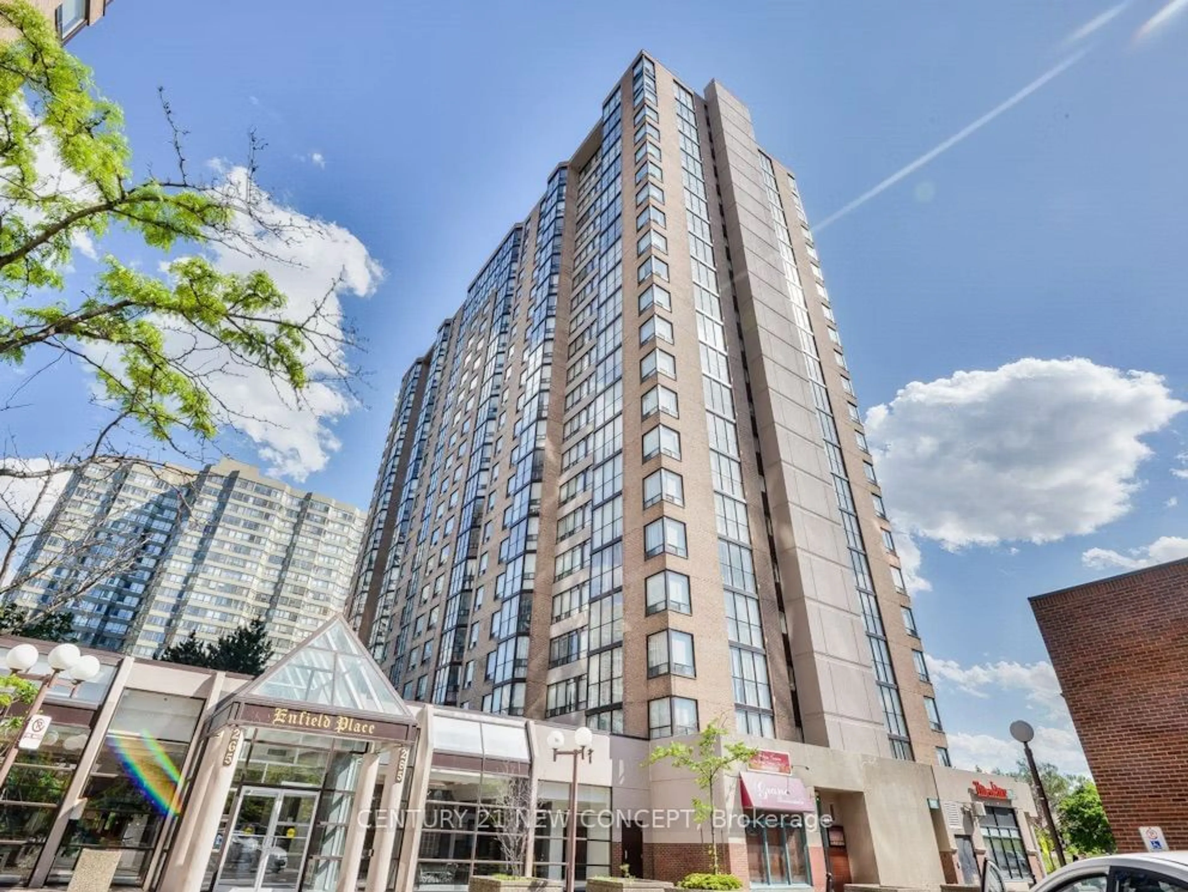 Indoor foyer for 285 Enfield Pl #1712, Mississauga Ontario L5B 3Y6