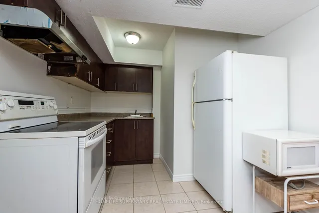 Additional property image - 719 Stonebridge Ave