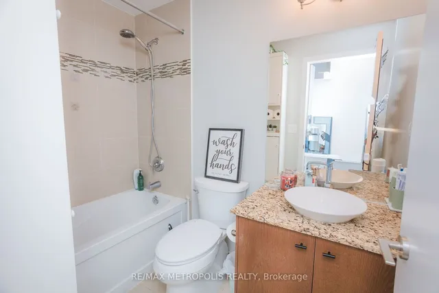 Additional property image - 5101 Dundas St Unit 203