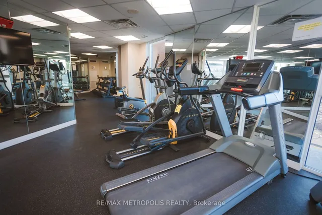 Additional property image - 5101 Dundas St Unit 203