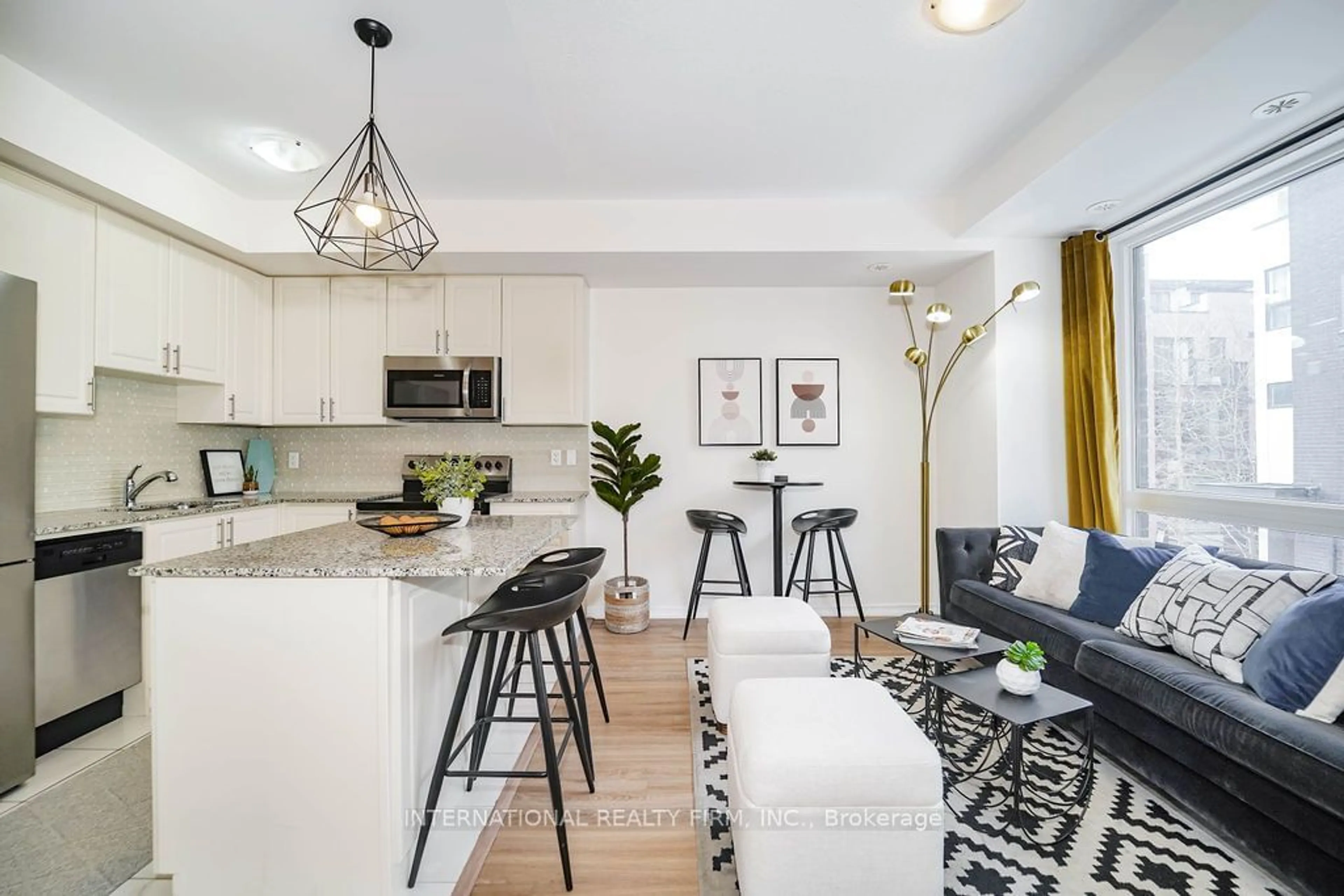 Open concept kitchen, unknown for 26 Fieldway Rd #39, Toronto Ontario M8Z 3L2