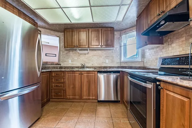 Additional property image - 5616 Cortina Cres