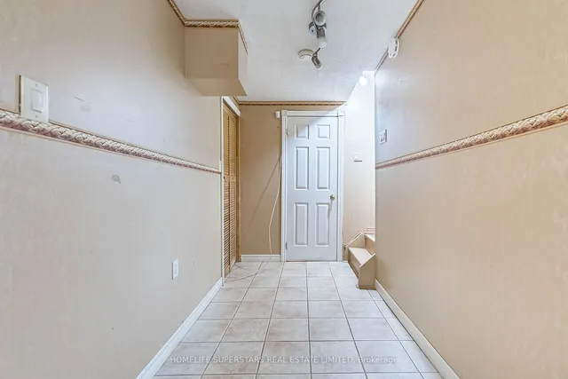 Additional property image - 5616 Cortina Cres