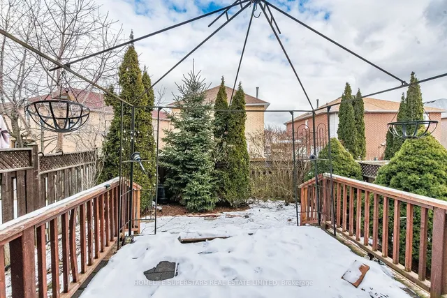 Additional property image - 5616 Cortina Cres