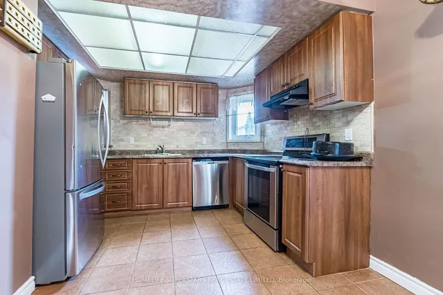 Additional property image - 5616 Cortina Cres