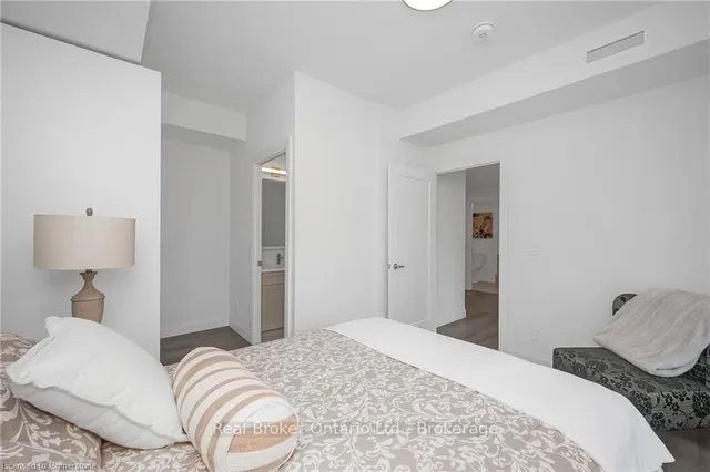 Additional property image - 500 Brock Ave Unit 408