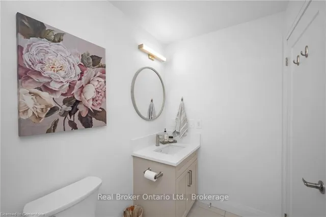 Additional property image - 500 Brock Ave Unit 408