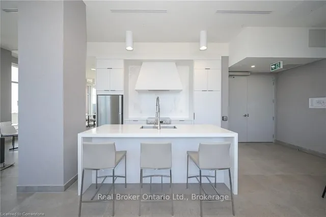Additional property image - 500 Brock Ave Unit 408