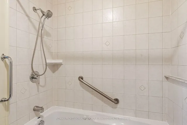 Additional property image - 582 Willard Ave