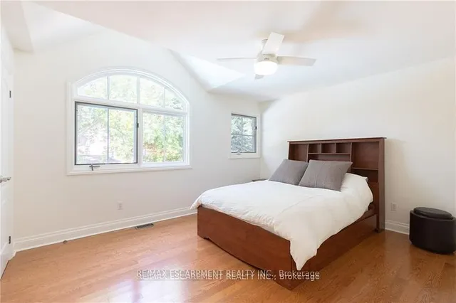 Additional property image - 247 Colchester Dr