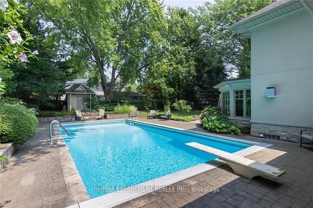 Additional property image - 247 Colchester Dr