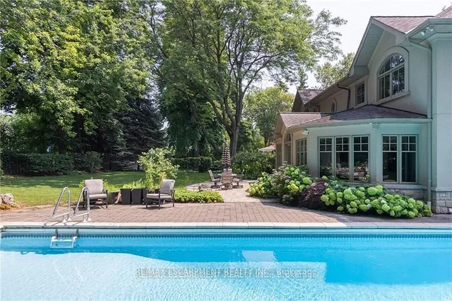 Additional property image - 247 Colchester Dr