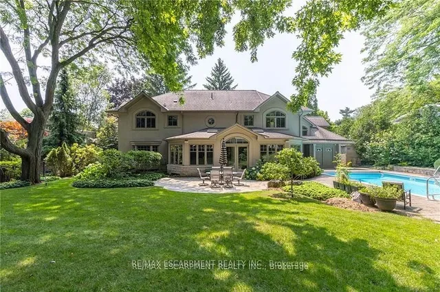 Additional property image - 247 Colchester Dr