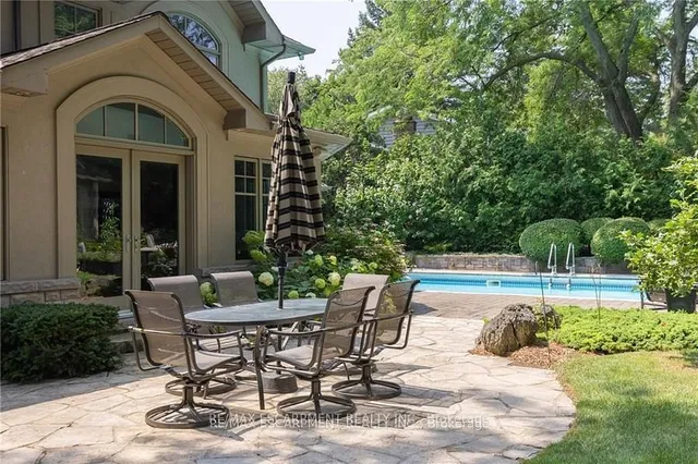Additional property image - 247 Colchester Dr