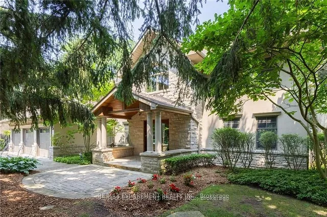 Additional property image - 247 Colchester Dr