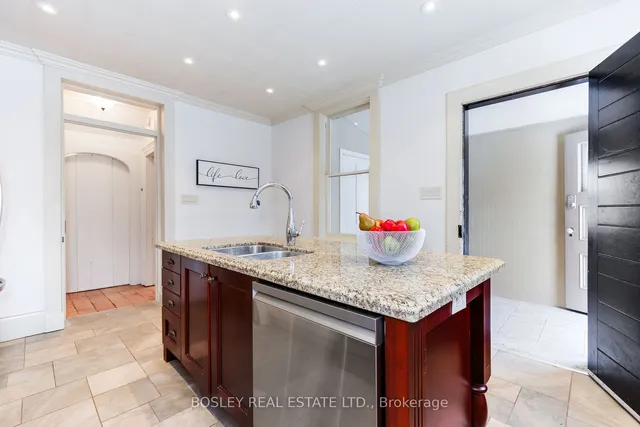 Additional property image - 38 Queens Dr