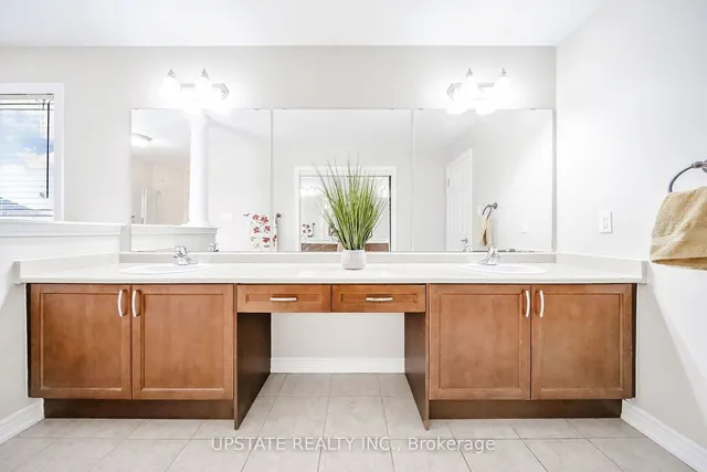 Additional property image - 32 Lauderhill Rd