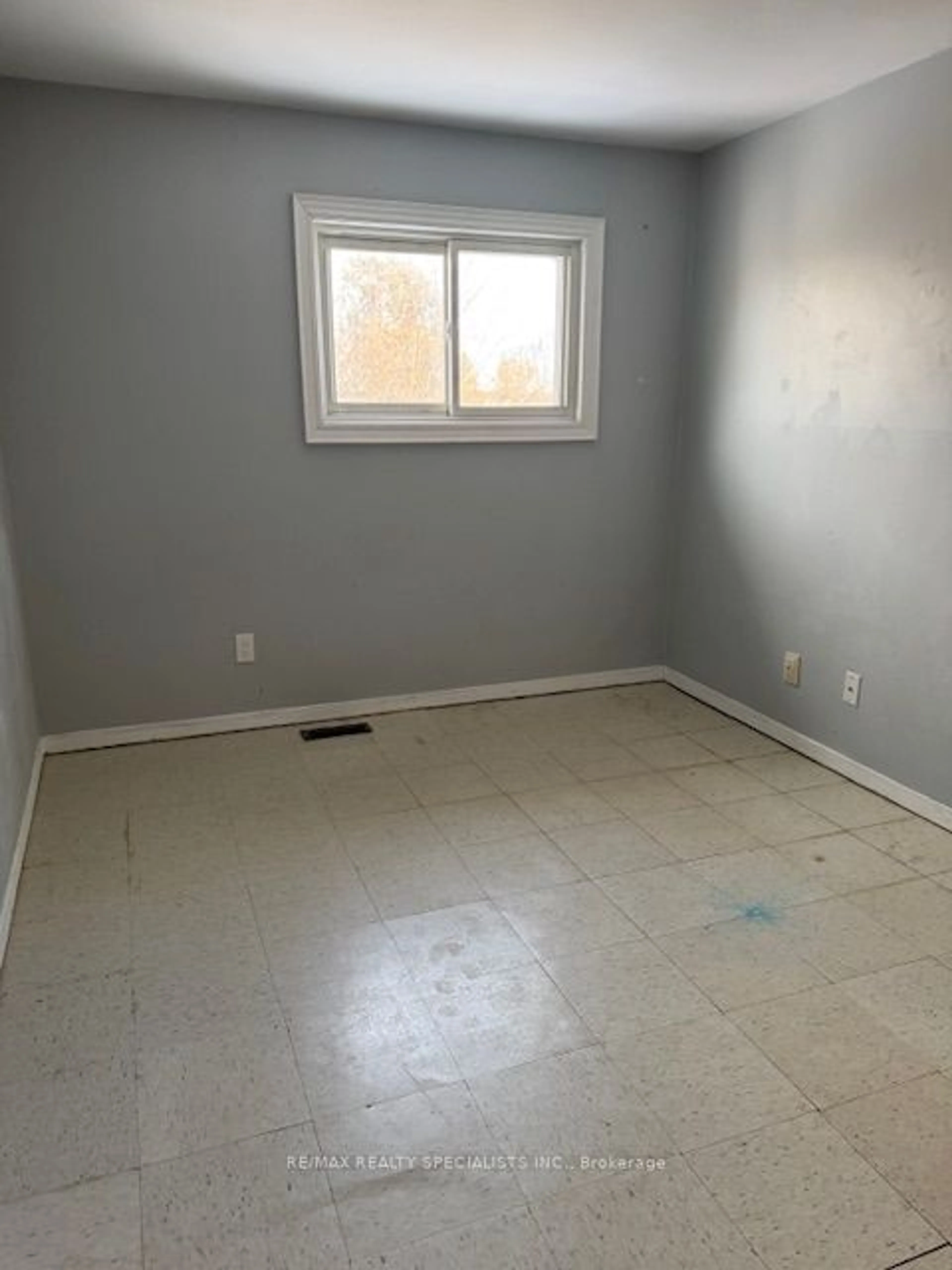 A pic of a room for 125 Bythia St, Orangeville Ontario L9W 3V4