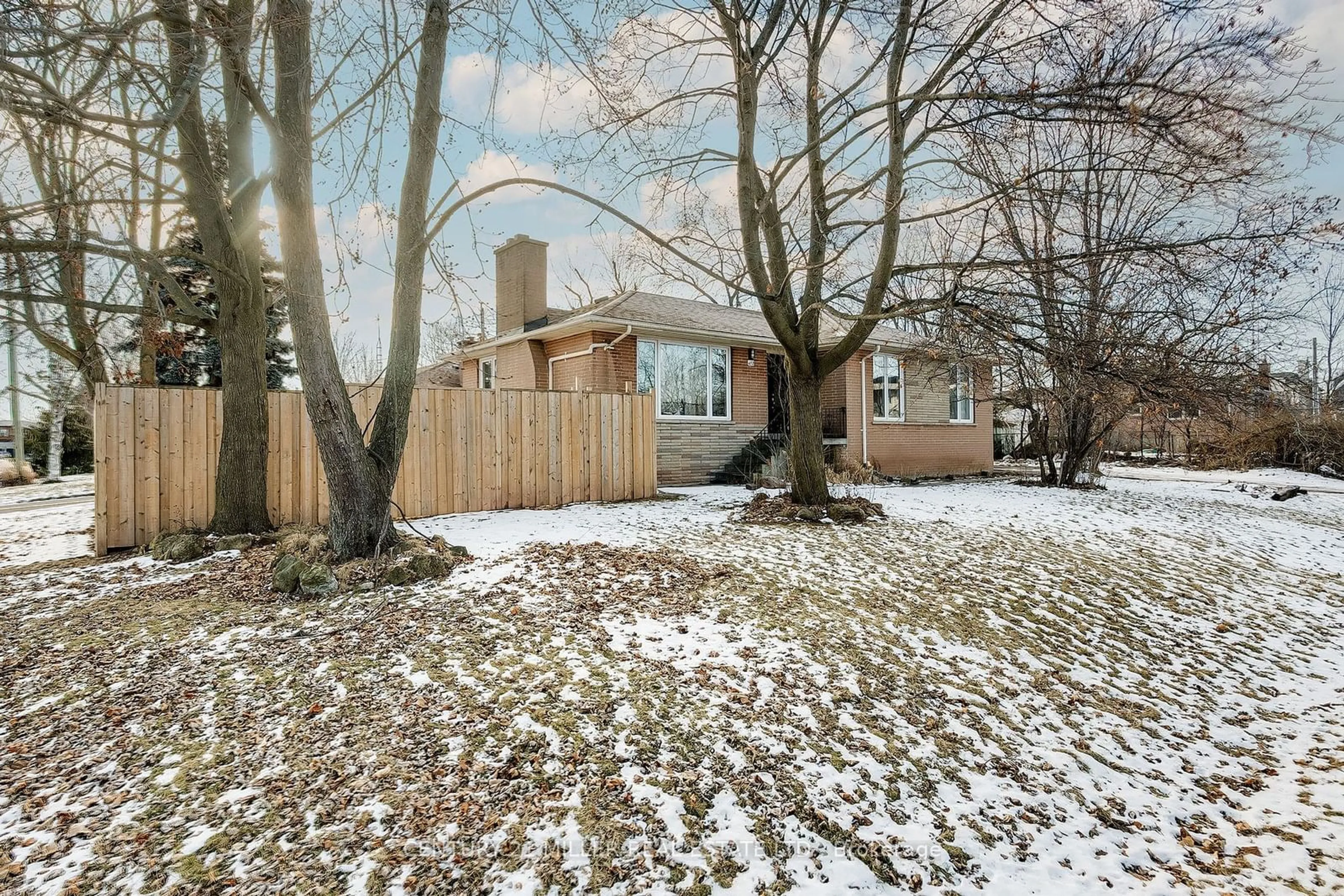 Unknown for 472 SEATON Dr, Oakville Ontario L6L 3Y4