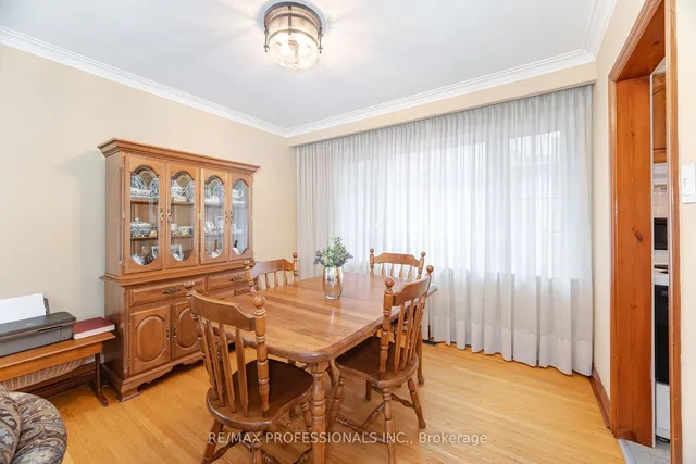 Additional image 33 of 25 Baskerville Cres