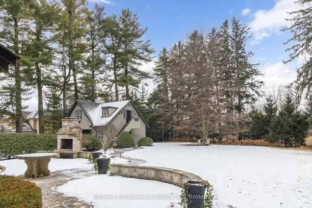Additional property image - 2055 Lakeshore Rd