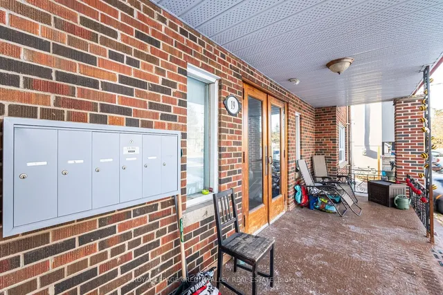 Additional property image - 19 Roseland Dr