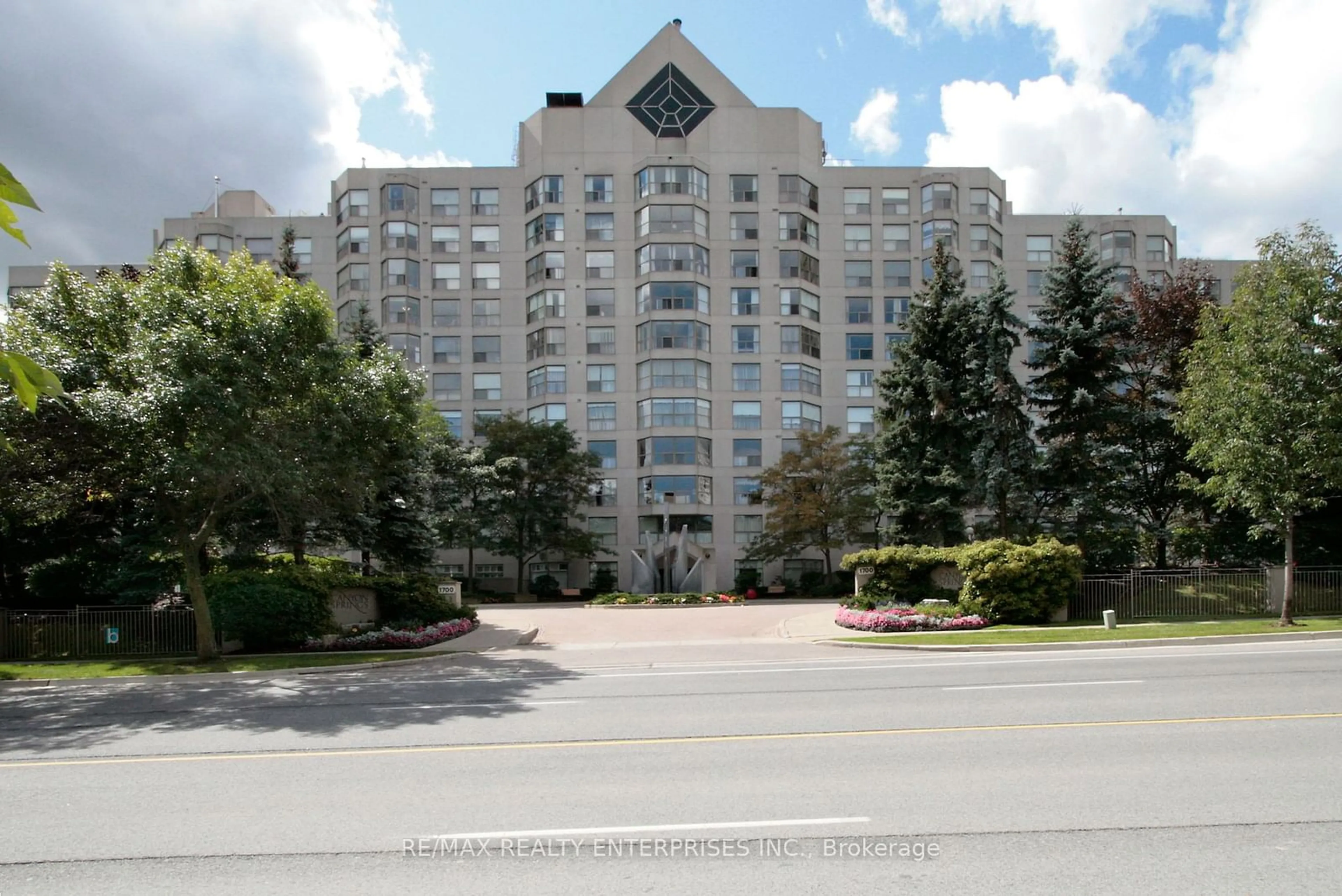 Unknown for 1700 The Collegeway #402, Mississauga Ontario L5L 4M2