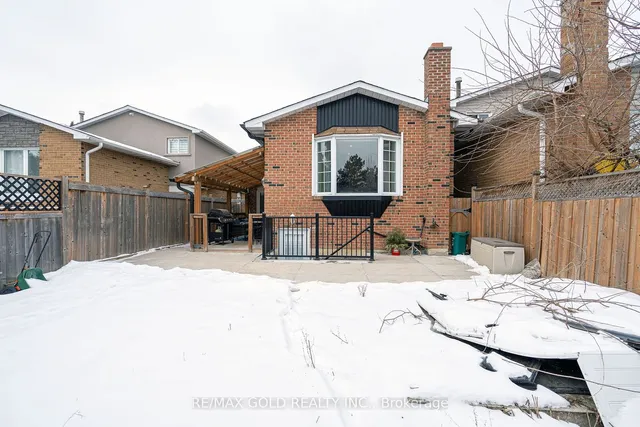 Additional property image - 4 Simmons Blvd