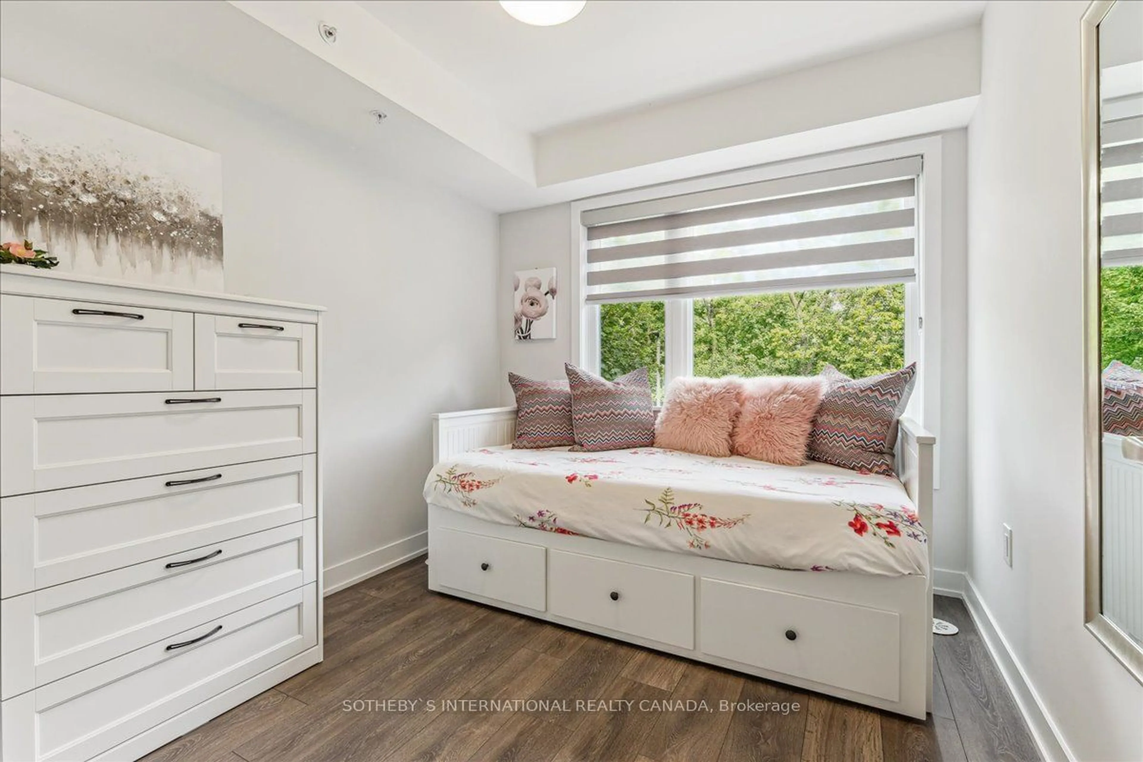 Bedroom with bed, wood/laminate floor for 3483 Widdicombe Way #13, Mississauga Ontario L5L 0B8