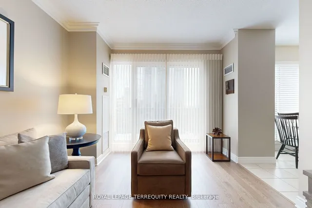 Additional property image - 2 Aberfoyle Cres Unit 1201