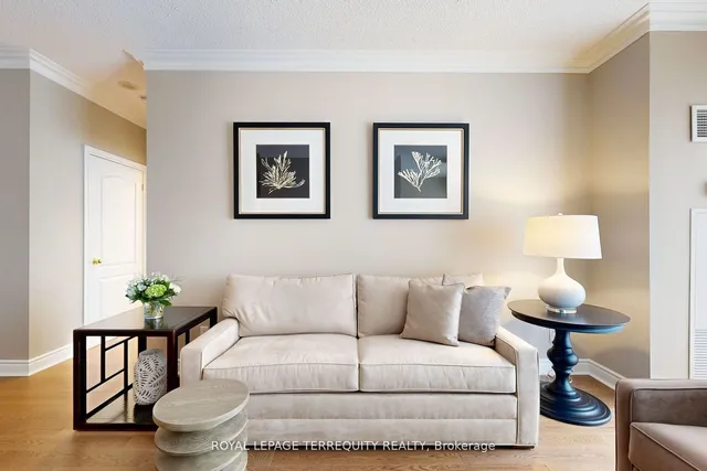 Additional property image - 2 Aberfoyle Cres Unit 1201