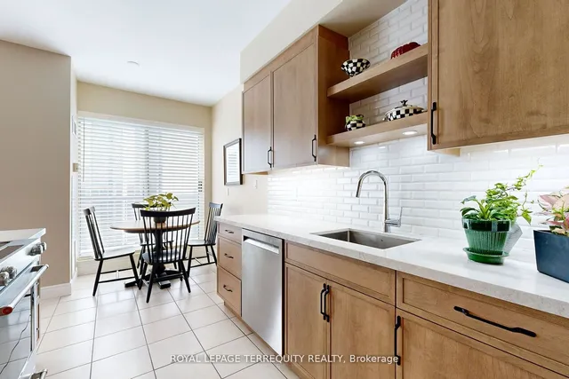 Additional property image - 2 Aberfoyle Cres Unit 1201