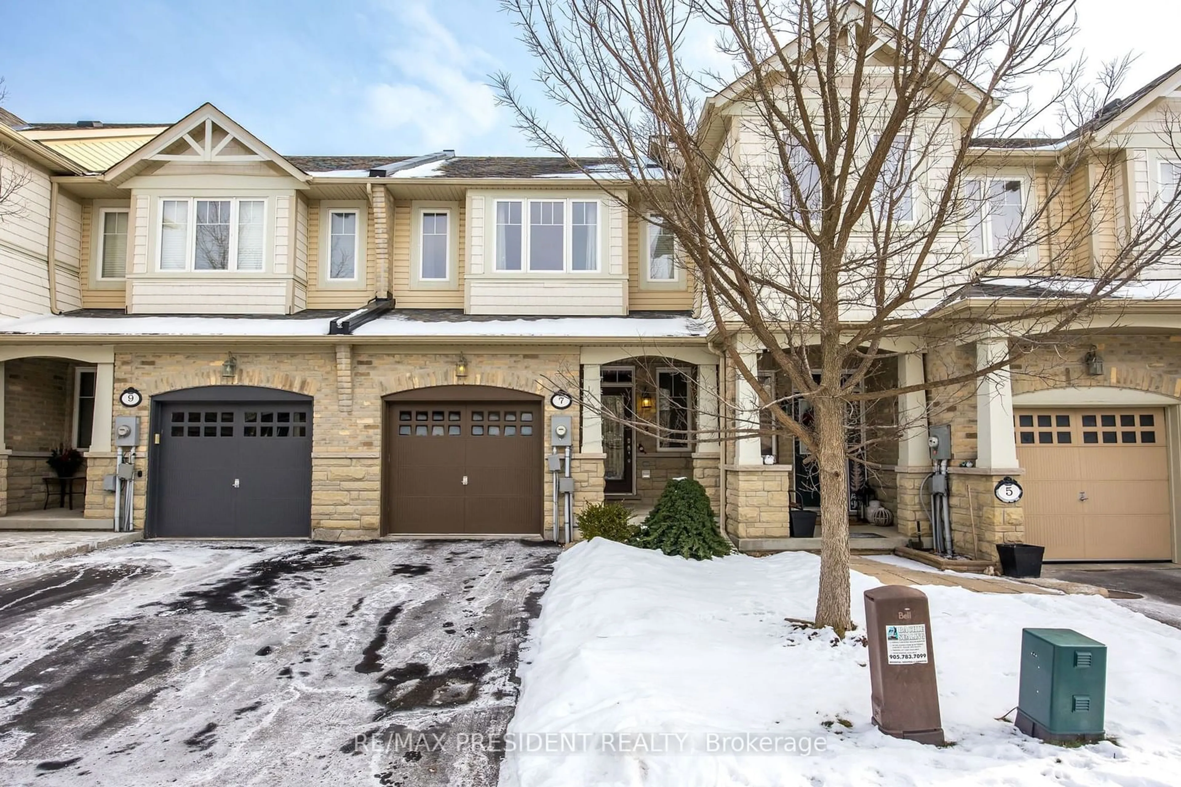 Unknown for 7 Aspenview Ave, Caledon Ontario L7C 3P9