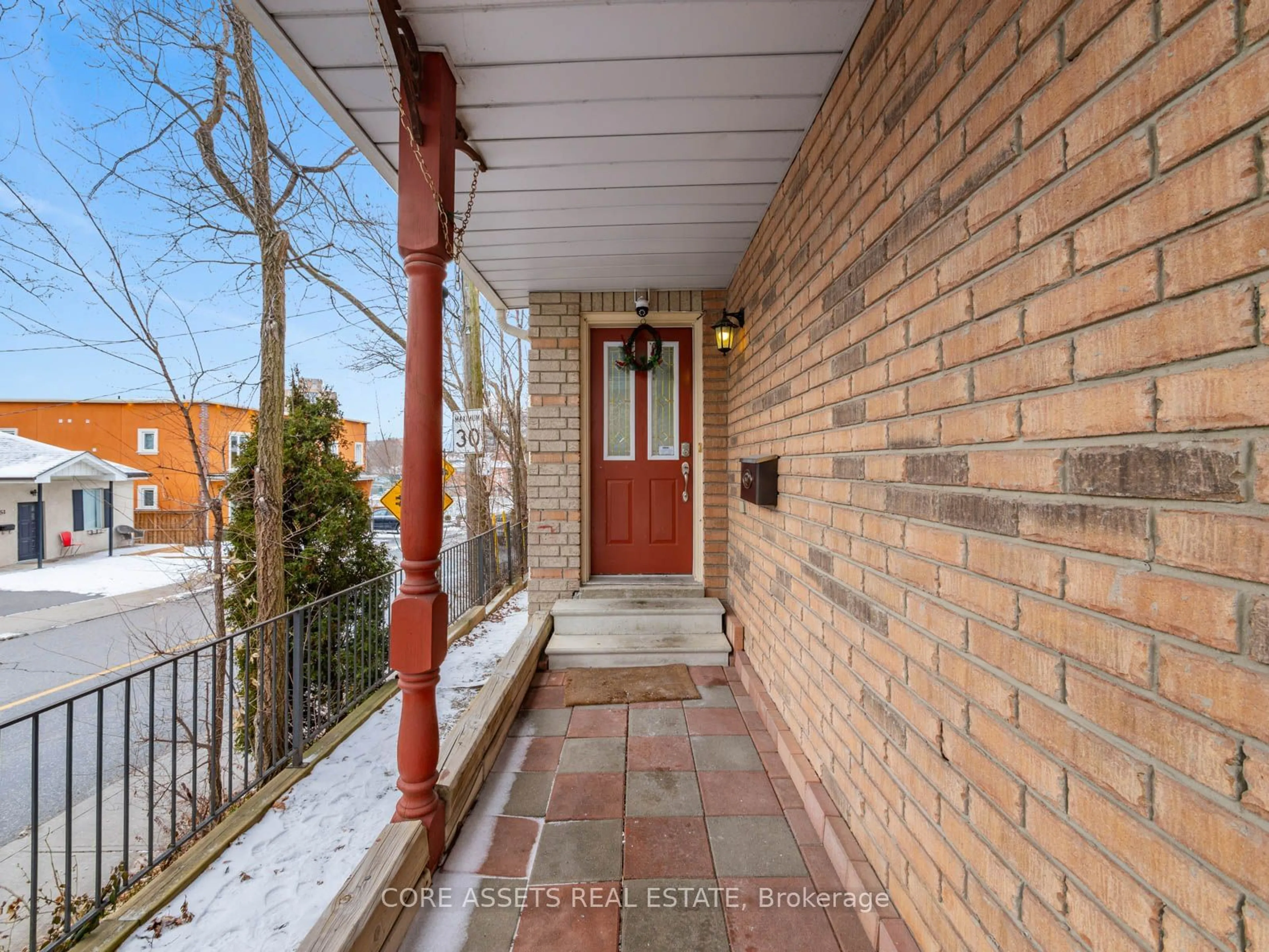 Indoor entryway for 192 Rosemount Ave, Toronto Ontario M9N 3C3