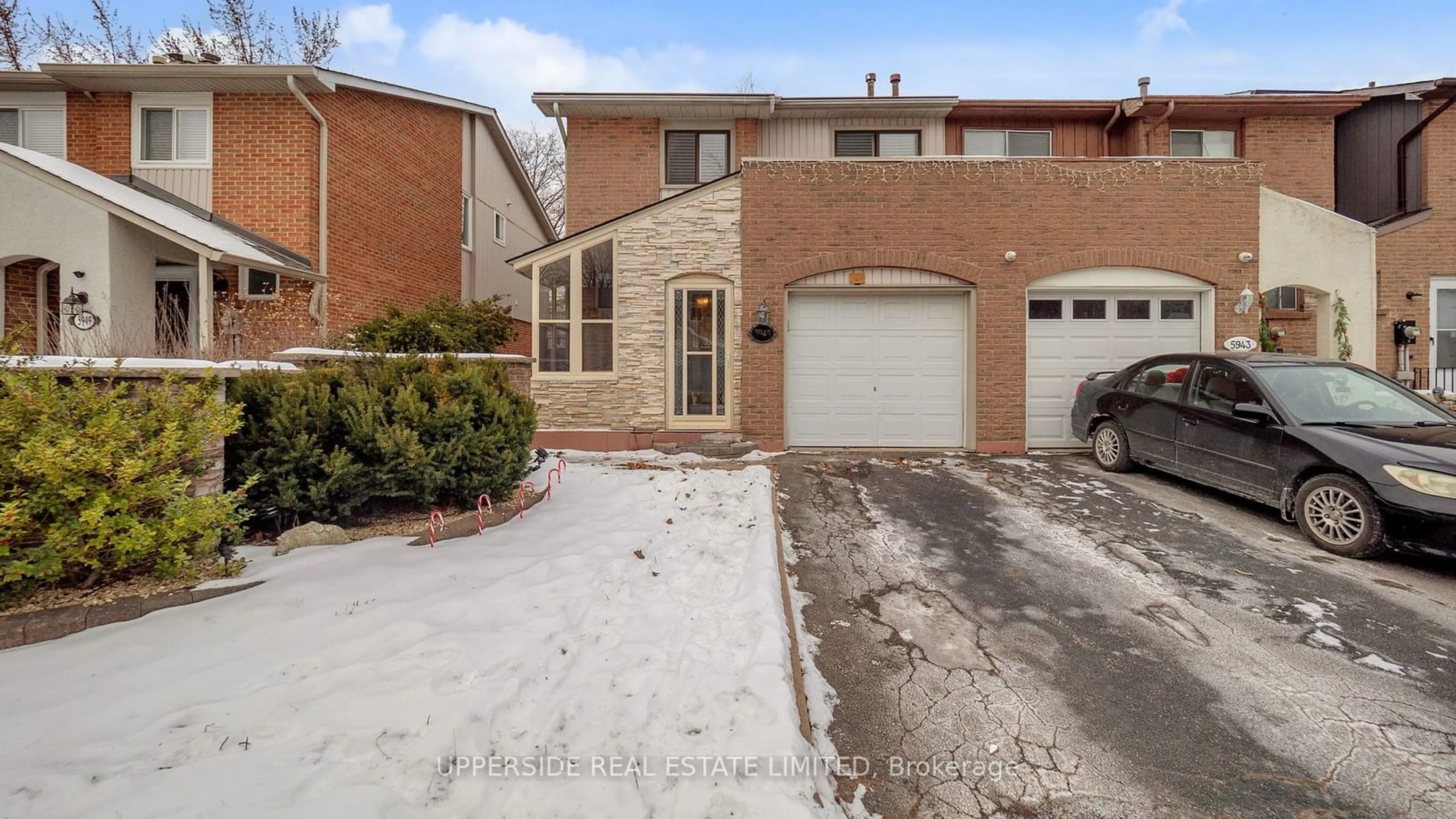 Home with brick exterior material, street for 5945 Chidham Cres, Mississauga Ontario L5N 2R8