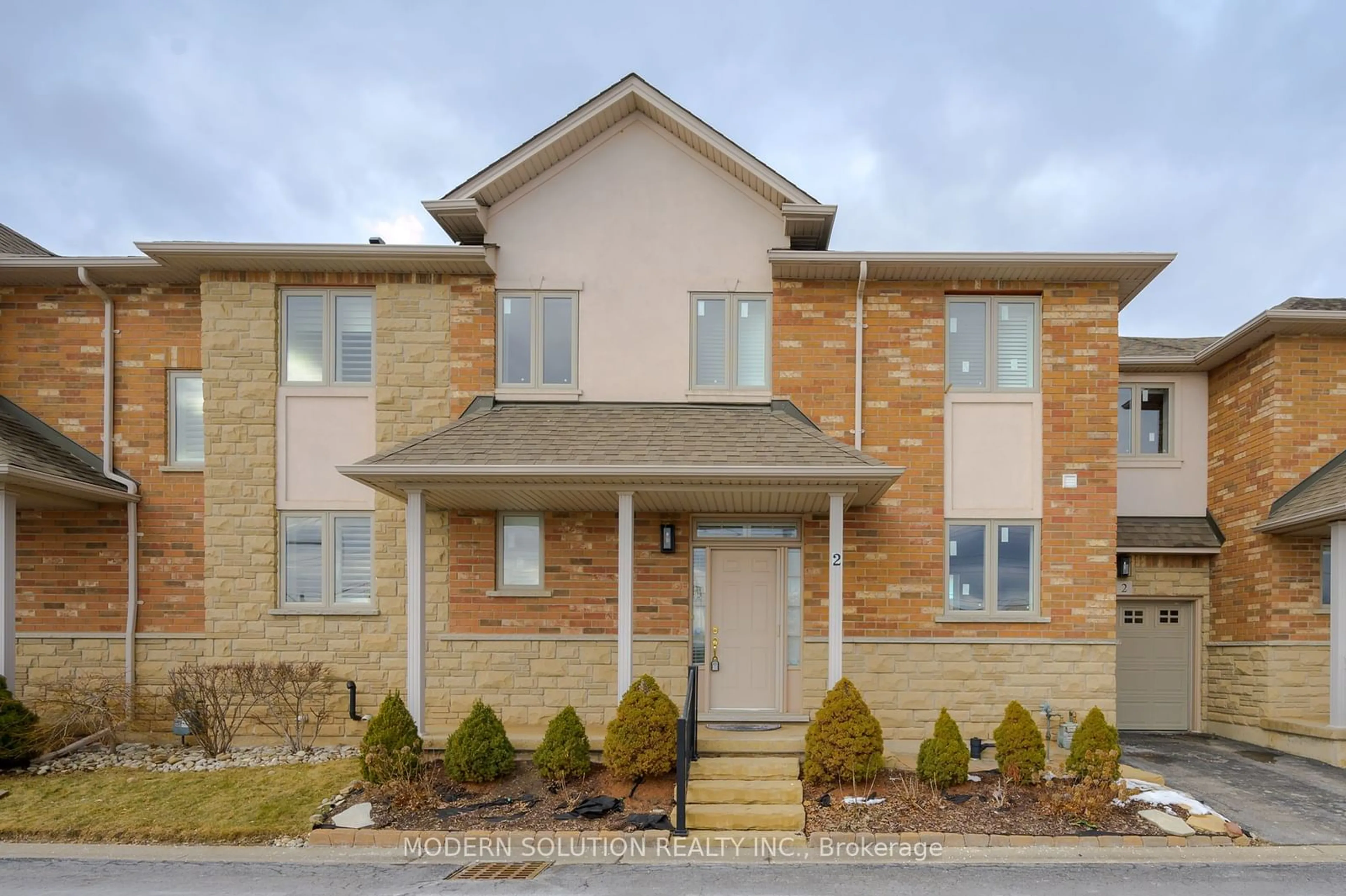 Home with brick exterior material, street for 5151 Upper Middle Rd #2, Burlington Ontario L7L 7C8