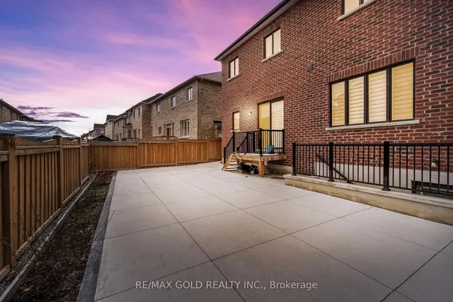 Primary image of 11 Carl Finlay Dr