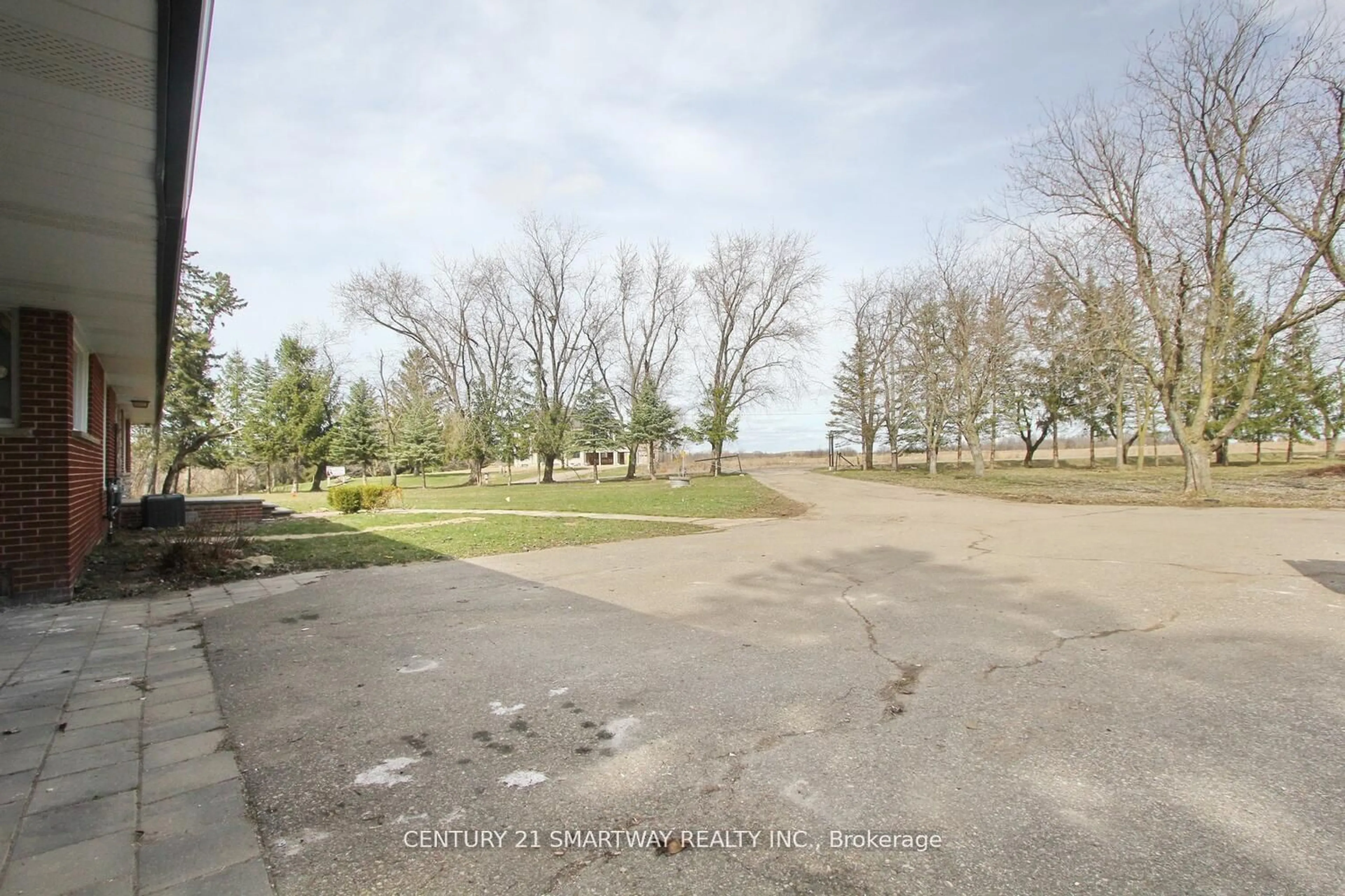 A pic from outside/outdoor area/front of a property/back of a property/a pic from drone, water/lake/river/ocean view for 12548 Mclaughlin Rd, Caledon Ontario L7C 2A1