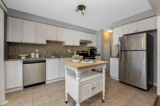 Additional property image - 632 Marks St