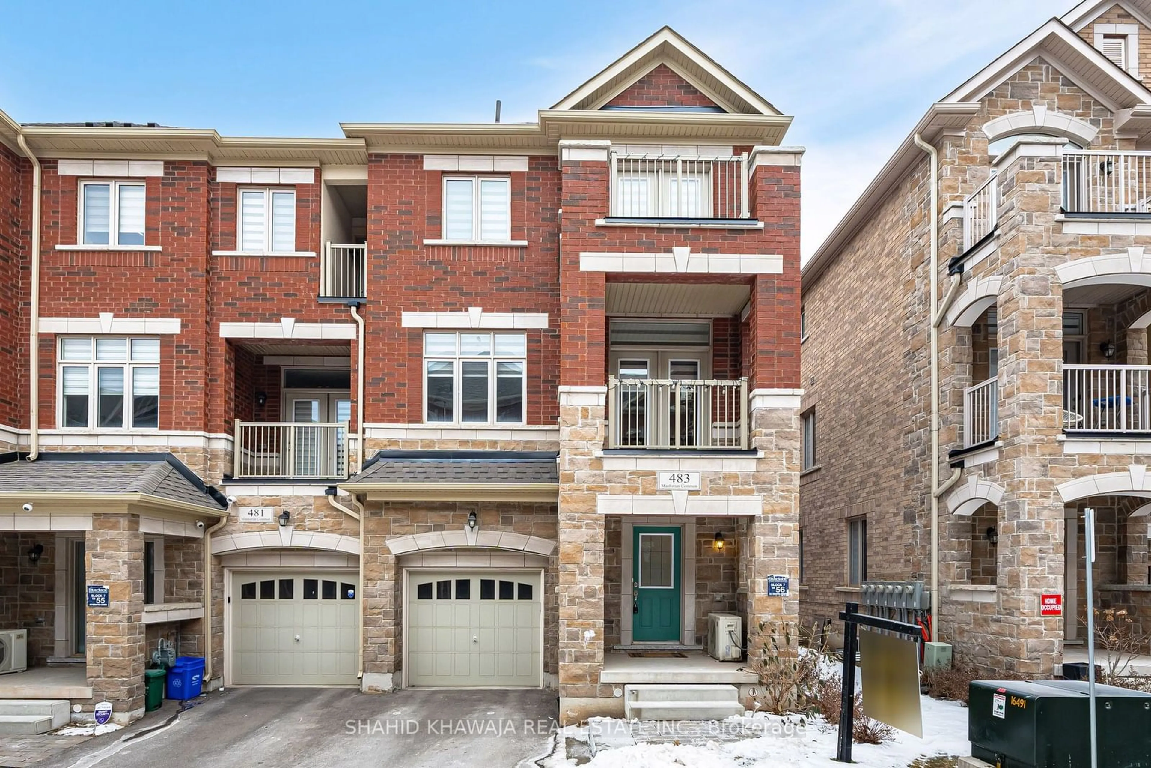 Home with brick exterior material, street for 483 Manhattan Common, Oakville Ontario L6H 3P6