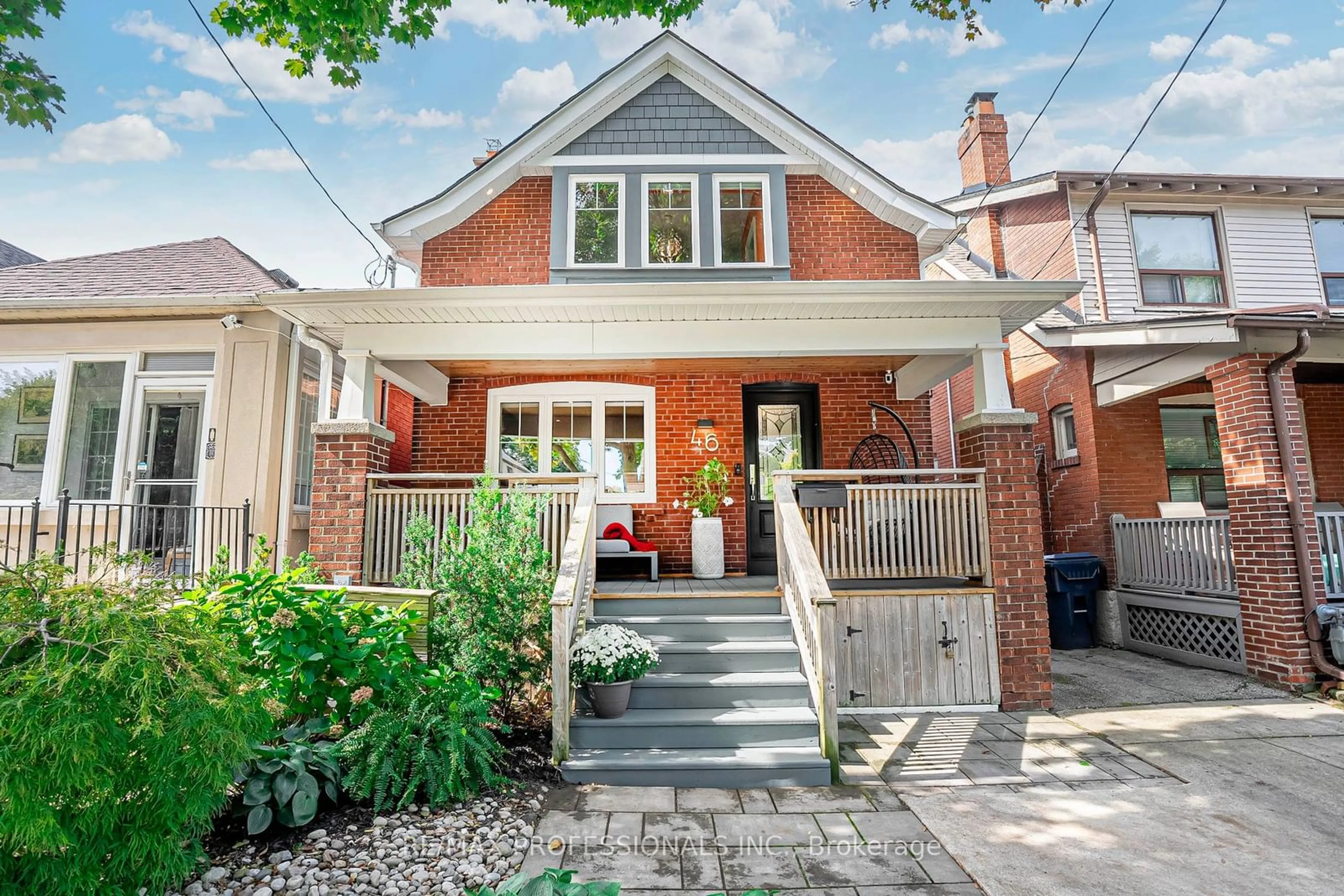 Home with brick exterior material, street for 46 Seventh St, Toronto Ontario M8V 3B2